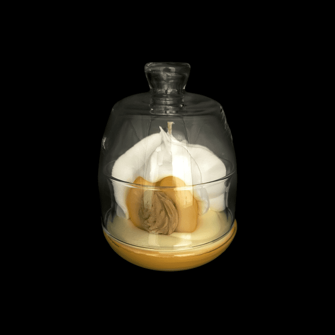 Bougie gourmande sous cloche parfum Pêche